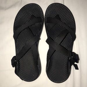 All black size W9 Chacos